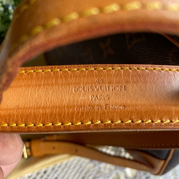 Louis Vuitton Trocadero 27 - Picture 8 of 16